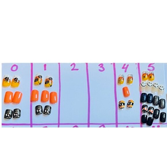 mix of Halloween nails - 126 nails total (pics of all nails in listing) - Picture 4 of 7
